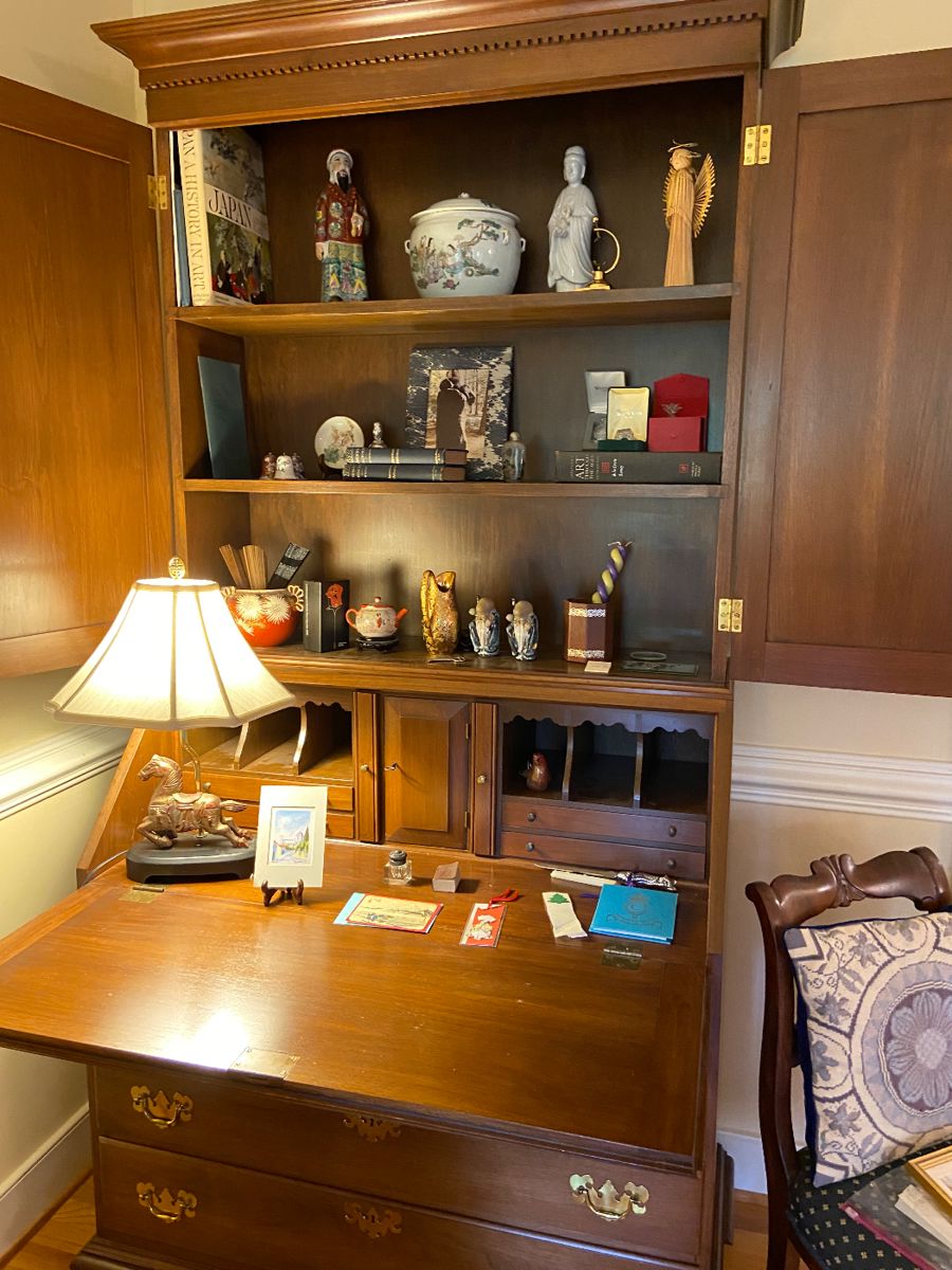 Seay furniture, handmade Secretary desk by William Aubrey Seay, walnut, made in Virginia in the 1970’s, has the original keys