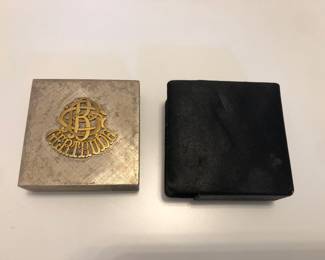 800 Silver and untested Gold Compact