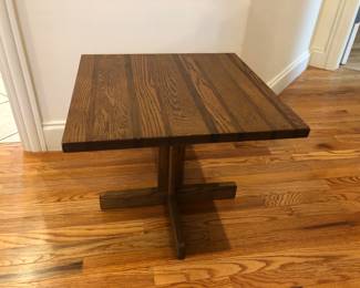 Conat Ball End Table