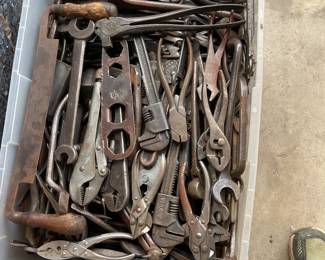 $2.00-$3.00 Assorted vintage hand tools. Bulk or Lot pricing available.. all must go
