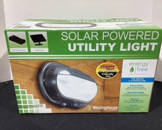 Solar utility light