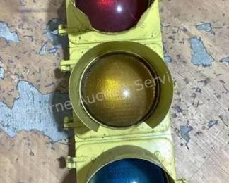 Eagle stop light