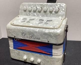 Small De Rosa accordion