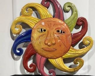 Metal sun decor