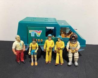 Fisher-Price TV truck & figurines
