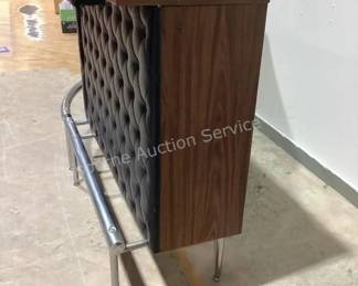 Mid Century Modern 2 piece bar
