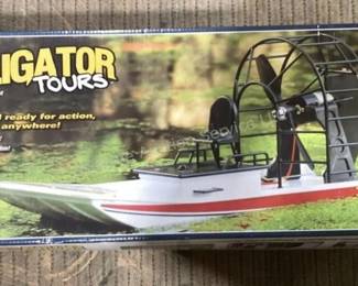 Alligator tours boat