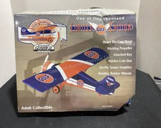 Gulf airplane bank