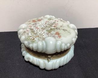 Dresser box