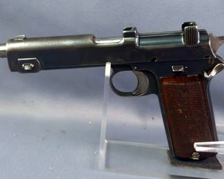 Steyr 1916 9mm Pistol SN# 891, In Soft Case