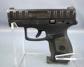 Beretta APX 9x19 Pistol SN# AXC040150, In Holster