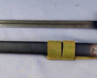 Vickers M1907 Bayonet, 17" Blade, In Sheath