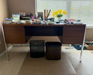 Stow Davis Desk
