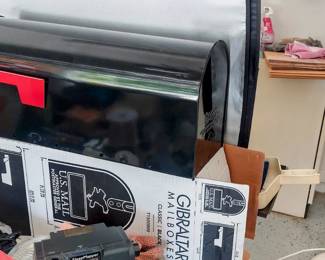 Mailbox new in box, oscilating fan, trash compactor doesn't work but may be a simple fix