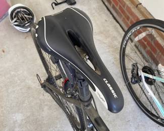 C41 - $250. Novara Express. 6061 Aluminum Alloy Frame. Size Large for individuals 5'9" - 6'0". Tires are flat - may just need air? Might need new inner tubes.