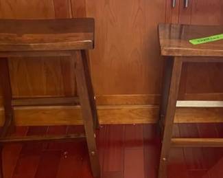 2 Stools
