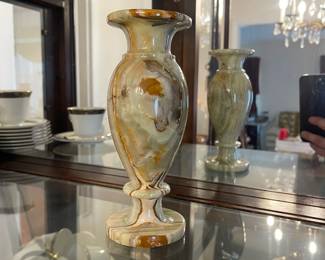 D11 - $25. 8" Onyx Vase.