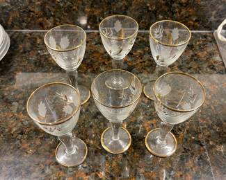D2 - $12. Set of 6 cordial glasses. 5"tall.