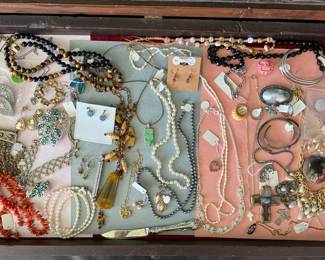 More nice jewelry