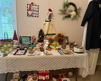 Holiday decor