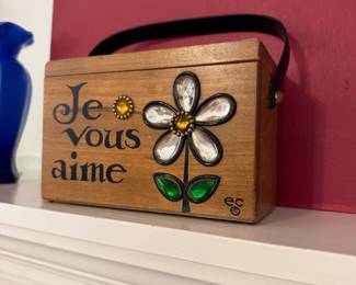 Vintage Enid Collins jeweled box purse