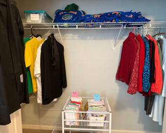 Clothing, Gator items, cards