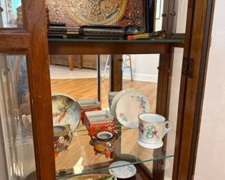 Pretty porcelain , Russian boxes, etc