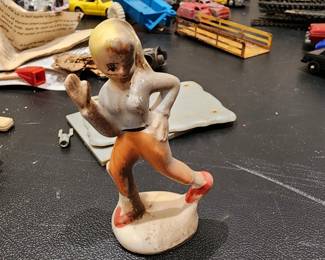 NAO Lladro - Girl (Porcelain) - $15.00