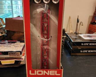 Lionel Floodlight Tower (in Box) - $20.00