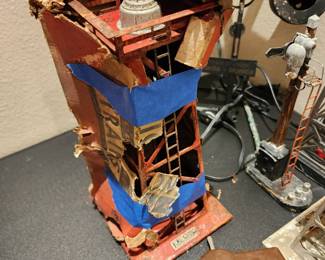 Lionel 394 Beacon (in box) - $15.00