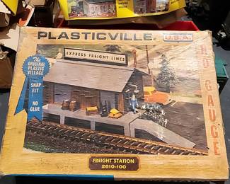 Plasticville 2610-100 Freight Station (in Box) - $12.00