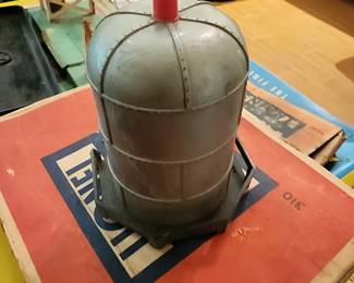 Water Tower (silver with red light) - $10.00