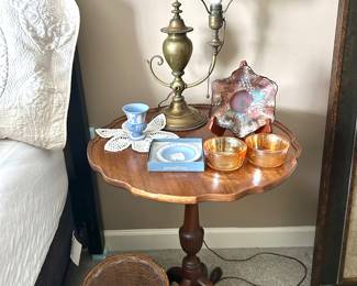 pie curst table, vintage brass lamp, Marigold carnival glass bowls , gorgeous Fenton carnival glass bowl