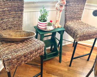 barstools