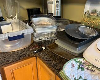 kitchen pans Cuisinart coffee maker