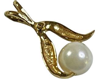 14K Gold Pendant w Cultured Pearl