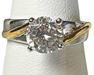 Stunning Solitaire Ring