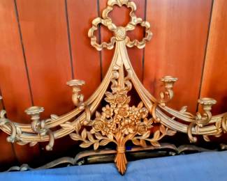 Wall candle holder