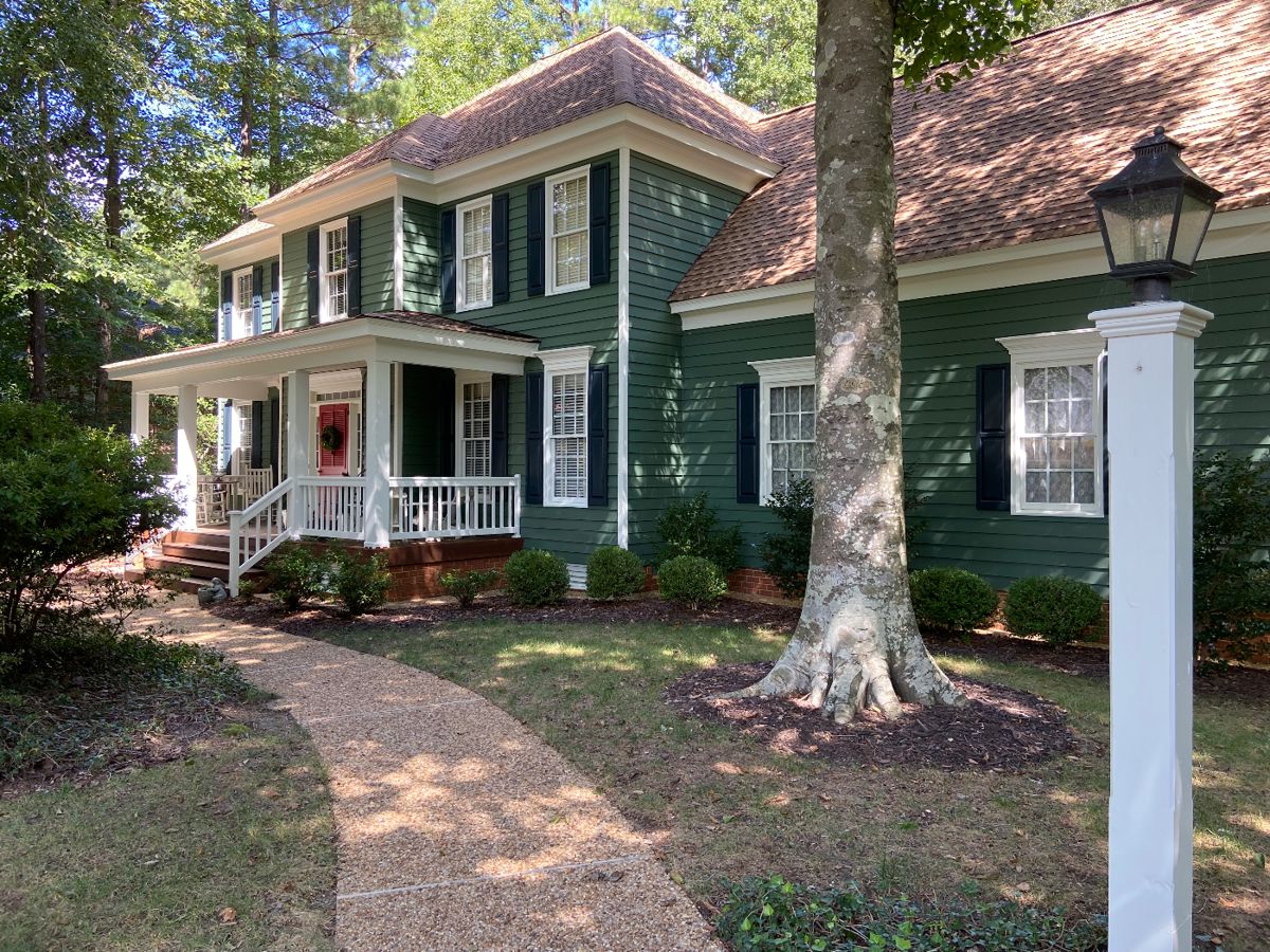 Lovely Ford’s Colony home!