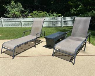 Chaise lounge chairs