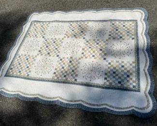 Vintage Patchwork Twin Size Quilt — Embroidered Hand Pierced Needlework, Very Fine