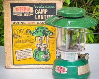 THERMOS Double Mantle Camp Lantern