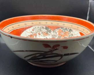 Antique Japanese Kutani ware bowl