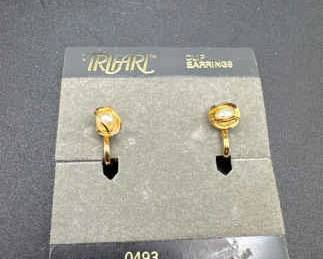 Trifari Vintage Clip On Earrings