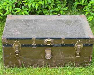 Antique Green Foot Locker