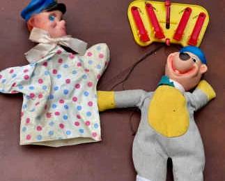 (2) Vintage Toy Puppets Feat. Hanna Barbara