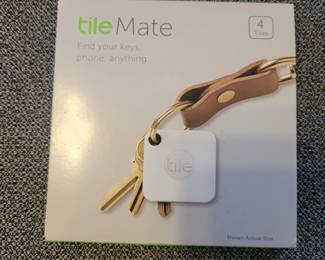 Tile Mate 4 Pack T3001 Bluetooth Tracker 