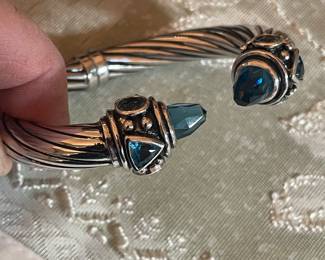 STERLING  (NOT YURMAN ) BUT REALLY GREAT LOOKING !!