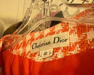 VINTAGE CHRISTIAN DIOR 2 PC LADIES SKIRT SUIT - SIZE 12 - JUST AMAZING SUIT !!