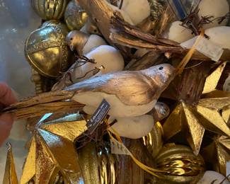 HOLIDAY DECOR